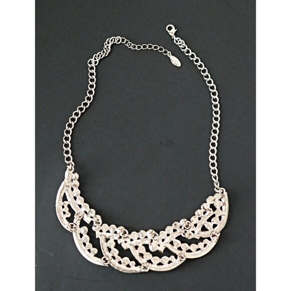 Ann Taylor Silver Tone Faux Pearl & Rhinestone Statement Necklace 19" - Picture 3 of 4